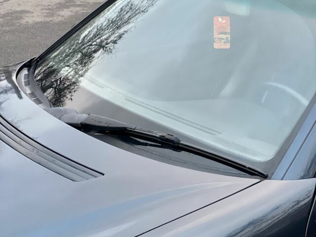 Синий Мерседес Е-Класс, объемом двигателя 2.2 л и пробегом 350 тыс. км за 3550 $, фото 9 на Automoto.ua