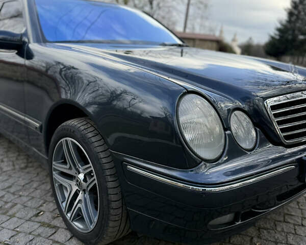 Синий Мерседес Е-Класс, объемом двигателя 2.7 л и пробегом 350 тыс. км за 6700 $, фото 3 на Automoto.ua