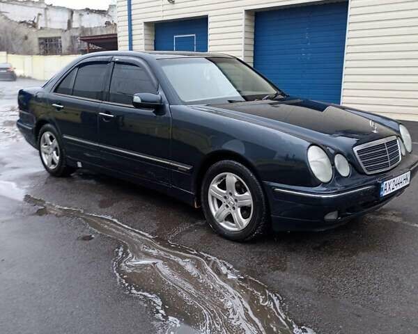 Синий Мерседес Е-Класс, объемом двигателя 3.23 л и пробегом 400 тыс. км за 5000 $, фото 17 на Automoto.ua