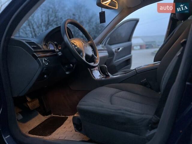 Синій Мерседес Е-Клас, об'ємом двигуна 2.6 л та пробігом 300 тис. км за 5250 $, фото 35 на Automoto.ua