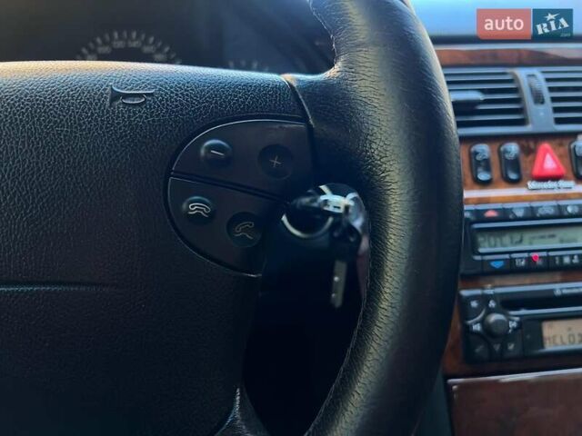 Синій Мерседес Е-Клас, об'ємом двигуна 2.8 л та пробігом 241 тис. км за 8490 $, фото 16 на Automoto.ua