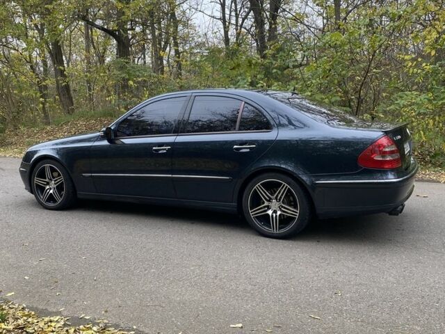 Синій Мерседес Е-Клас, об'ємом двигуна 2.7 л та пробігом 226 тис. км за 8000 $, фото 13 на Automoto.ua