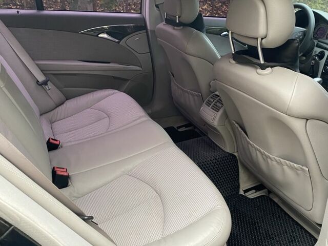 Синій Мерседес Е-Клас, об'ємом двигуна 2.7 л та пробігом 226 тис. км за 8000 $, фото 22 на Automoto.ua