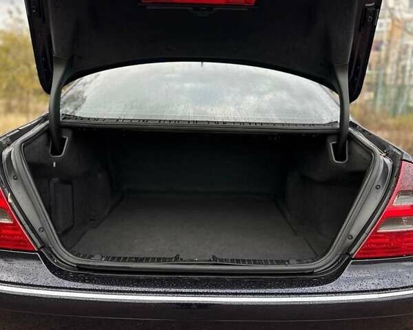 Синій Мерседес Е-Клас, об'ємом двигуна 2.7 л та пробігом 440 тис. км за 6300 $, фото 16 на Automoto.ua