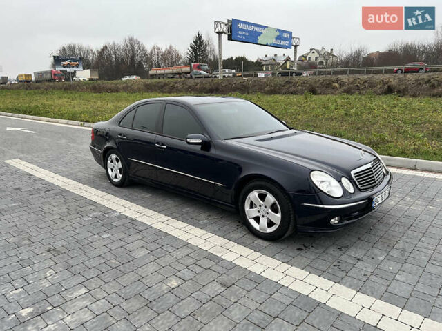 Синій Мерседес Е-Клас, об'ємом двигуна 2.6 л та пробігом 246 тис. км за 6990 $, фото 1 на Automoto.ua