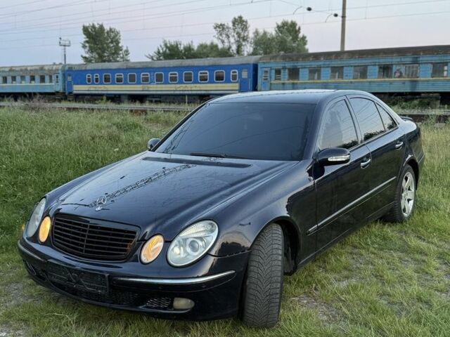 Синій Мерседес Е-Клас, об'ємом двигуна 2.7 л та пробігом 340 тис. км за 4999 $, фото 1 на Automoto.ua