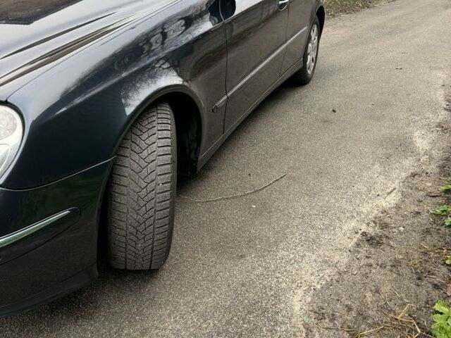 Синий Мерседес Е-Класс, объемом двигателя 2.7 л и пробегом 384 тыс. км за 3350 $, фото 1 на Automoto.ua