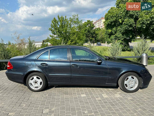 Синий Мерседес Е-Класс, объемом двигателя 2.6 л и пробегом 293 тыс. км за 6600 $, фото 6 на Automoto.ua