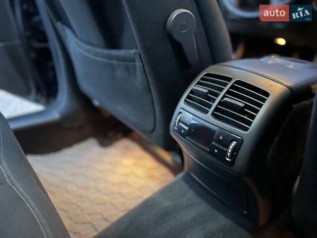Синій Мерседес Е-Клас, об'ємом двигуна 2.6 л та пробігом 300 тис. км за 5250 $, фото 47 на Automoto.ua