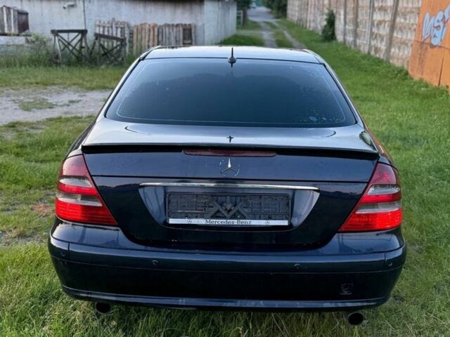 Синій Мерседес Е-Клас, об'ємом двигуна 2.7 л та пробігом 360 тис. км за 5200 $, фото 3 на Automoto.ua