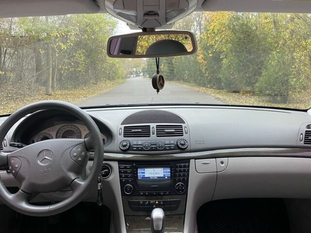 Синій Мерседес Е-Клас, об'ємом двигуна 2.7 л та пробігом 226 тис. км за 8000 $, фото 18 на Automoto.ua