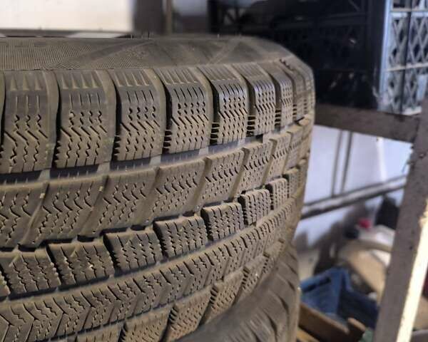 Синий Мерседес Е-Класс, объемом двигателя 3.2 л и пробегом 378 тыс. км за 11900 $, фото 41 на Automoto.ua