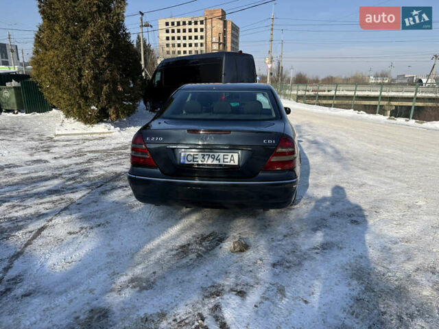 Синий Мерседес Е-Класс, объемом двигателя 2.69 л и пробегом 270 тыс. км за 7000 $, фото 1 на Automoto.ua