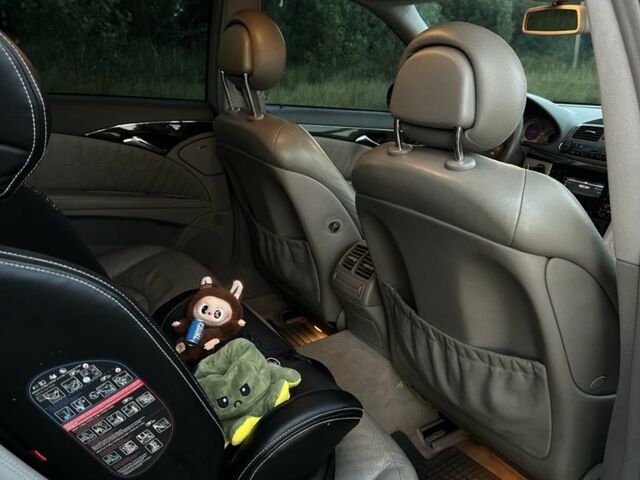 Синій Мерседес Е-Клас, об'ємом двигуна 2.7 л та пробігом 440 тис. км за 6300 $, фото 16 на Automoto.ua