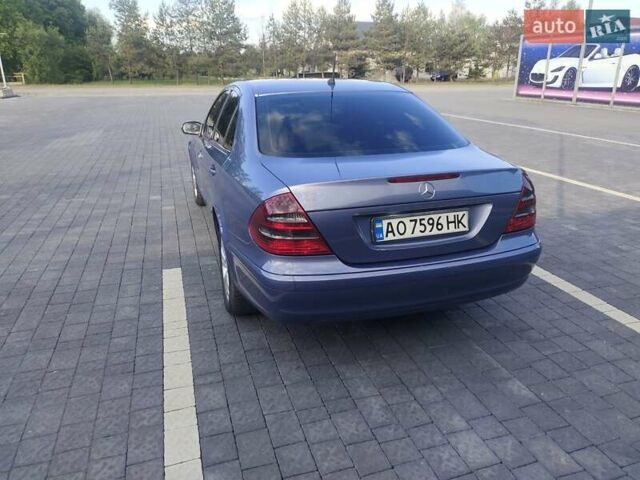 Синій Мерседес Е-Клас, об'ємом двигуна 2.2 л та пробігом 292 тис. км за 6400 $, фото 18 на Automoto.ua