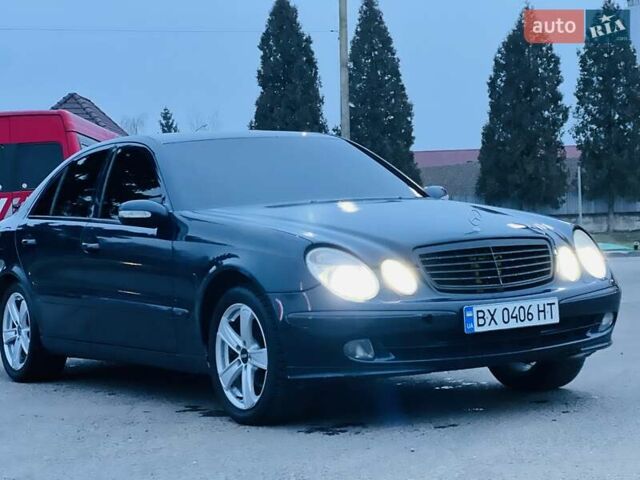 Синій Мерседес Е-Клас, об'ємом двигуна 2.6 л та пробігом 300 тис. км за 5250 $, фото 17 на Automoto.ua