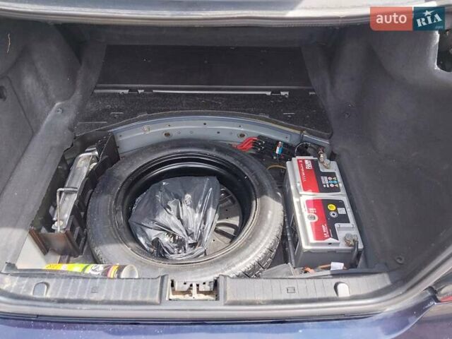 Синій Мерседес Е-Клас, об'ємом двигуна 2.7 л та пробігом 321 тис. км за 7500 $, фото 6 на Automoto.ua