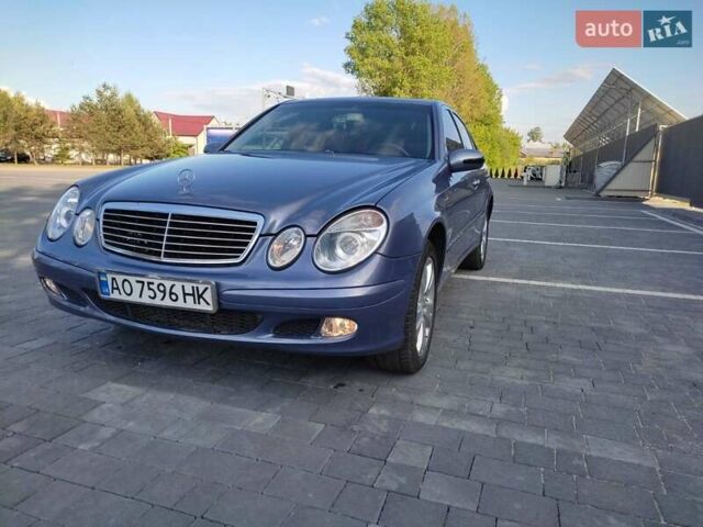 Синій Мерседес Е-Клас, об'ємом двигуна 2.2 л та пробігом 292 тис. км за 6400 $, фото 6 на Automoto.ua