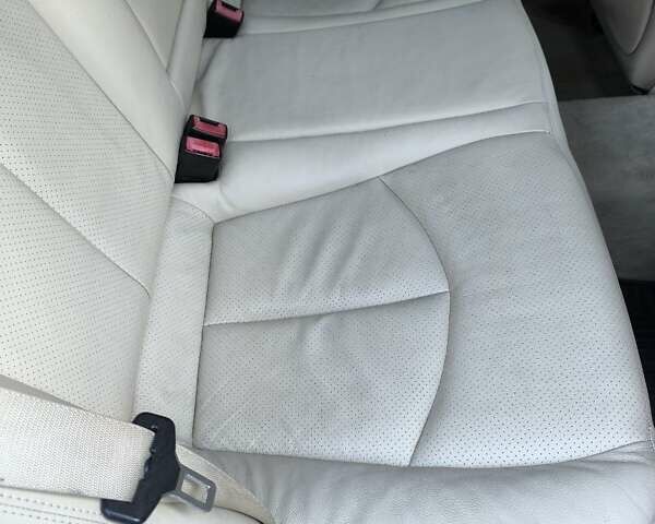 Синий Мерседес Е-Класс, объемом двигателя 3.2 л и пробегом 378 тыс. км за 11900 $, фото 32 на Automoto.ua