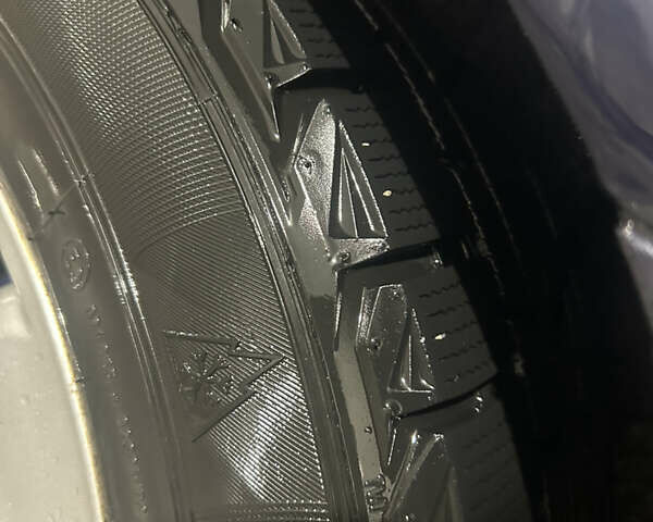 Синий Мерседес Е-Класс, объемом двигателя 2.7 л и пробегом 285 тыс. км за 7200 $, фото 13 на Automoto.ua