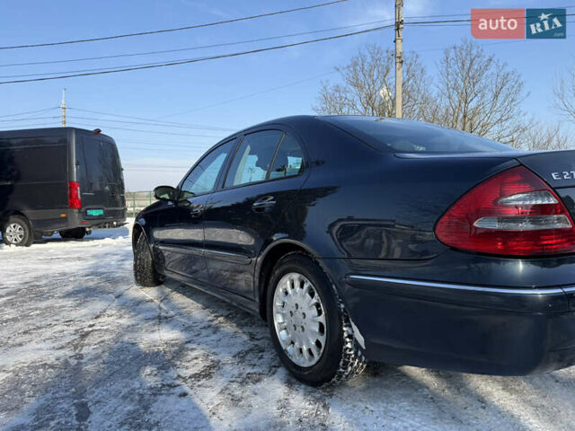 Синий Мерседес Е-Класс, объемом двигателя 2.69 л и пробегом 270 тыс. км за 7000 $, фото 2 на Automoto.ua