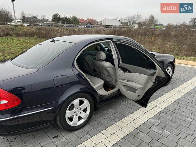 Синій Мерседес Е-Клас, об'ємом двигуна 2.6 л та пробігом 246 тис. км за 6990 $, фото 11 на Automoto.ua