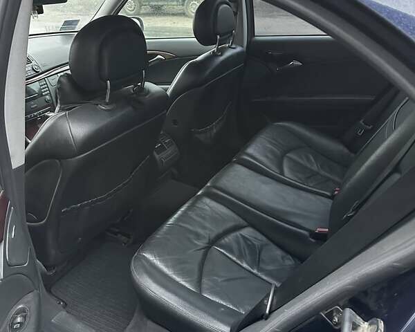 Синий Мерседес Е-Класс, объемом двигателя 2.7 л и пробегом 320 тыс. км за 5500 $, фото 5 на Automoto.ua