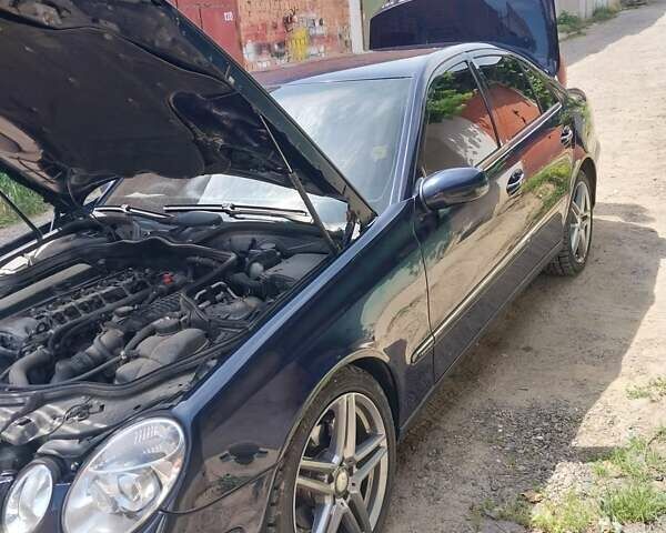 Синій Мерседес Е-Клас, об'ємом двигуна 2.7 л та пробігом 321 тис. км за 7500 $, фото 5 на Automoto.ua