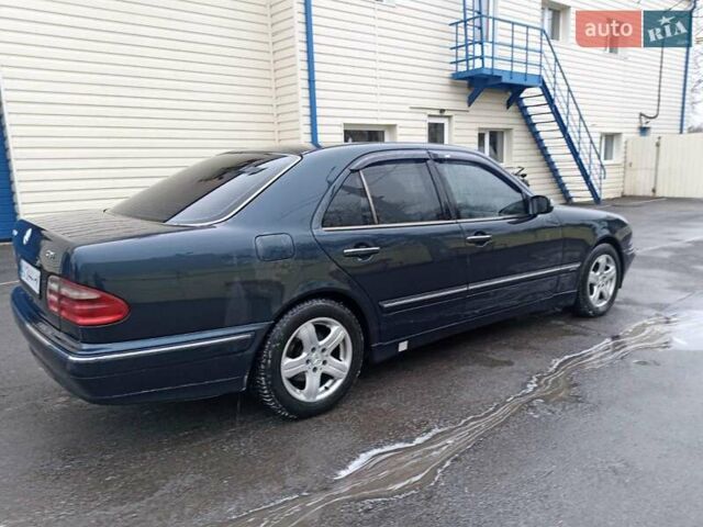 Синий Мерседес Е-Класс, объемом двигателя 3.23 л и пробегом 400 тыс. км за 5000 $, фото 15 на Automoto.ua