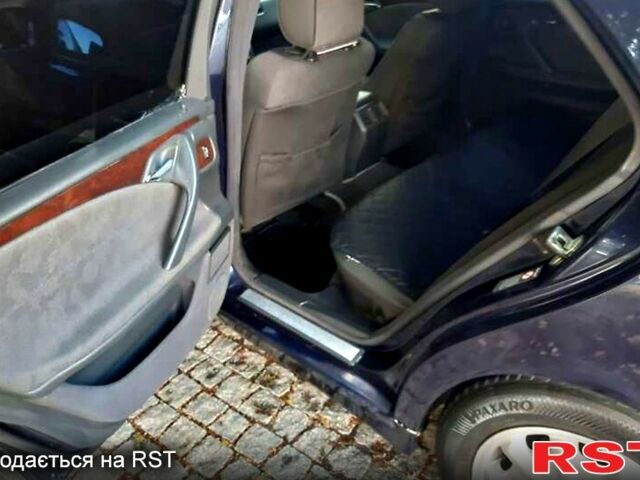 Синій Мерседес Е-Клас, об'ємом двигуна 2 л та пробігом 300 тис. км за 4500 $, фото 7 на Automoto.ua
