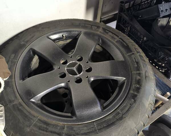 Синий Мерседес Е-Класс, объемом двигателя 3.2 л и пробегом 378 тыс. км за 11900 $, фото 42 на Automoto.ua