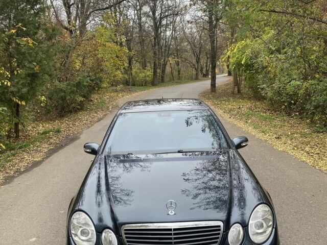 Синій Мерседес Е-Клас, об'ємом двигуна 2.7 л та пробігом 226 тис. км за 8000 $, фото 2 на Automoto.ua