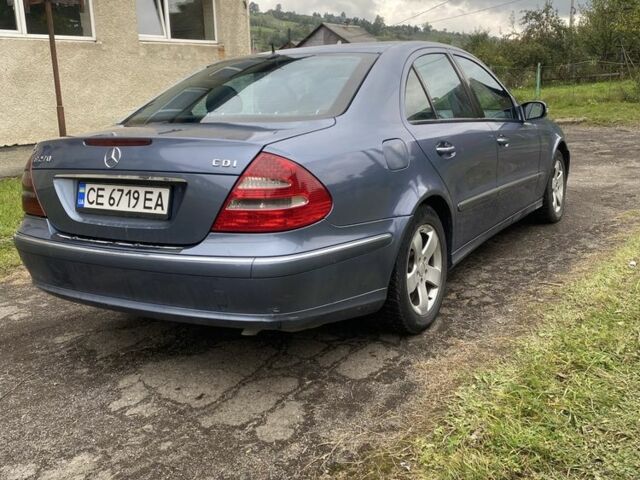 Синий Мерседес Е-Класс, объемом двигателя 2.7 л и пробегом 440 тыс. км за 4999 $, фото 4 на Automoto.ua