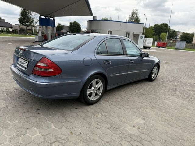 Синий Мерседес Е-Класс, объемом двигателя 2.7 л и пробегом 276 тыс. км за 3600 $, фото 7 на Automoto.ua