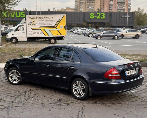Синий Мерседес Е-Класс, объемом двигателя 3.2 л и пробегом 390 тыс. км за 6800 $, фото 3 на Automoto.ua