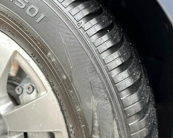 Синий Мерседес Е-Класс, объемом двигателя 3.2 л и пробегом 302 тыс. км за 5800 $, фото 16 на Automoto.ua