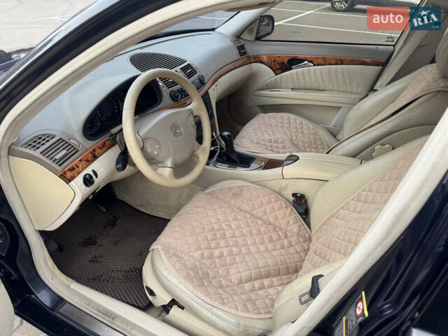 Синій Мерседес Е-Клас, об'ємом двигуна 2.15 л та пробігом 404 тис. км за 6450 $, фото 10 на Automoto.ua