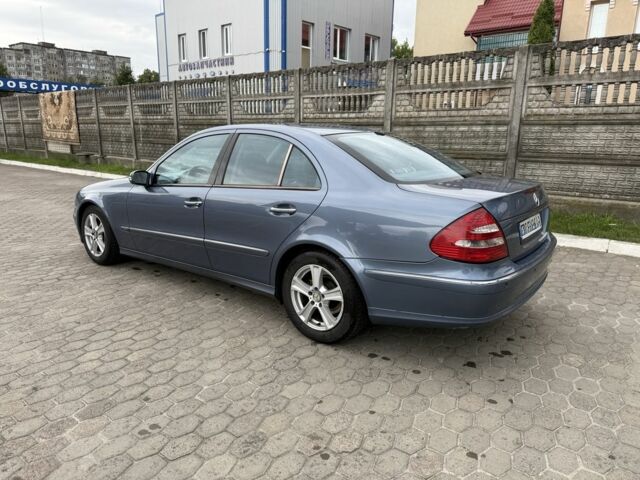 Синий Мерседес Е-Класс, объемом двигателя 2.7 л и пробегом 276 тыс. км за 3600 $, фото 13 на Automoto.ua