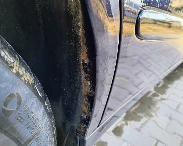 Синій Мерседес Е-Клас, об'ємом двигуна 1.8 л та пробігом 340 тис. км за 5600 $, фото 14 на Automoto.ua