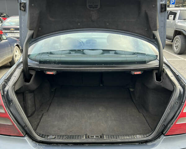 Синий Мерседес Е-Класс, объемом двигателя 2.69 л и пробегом 442 тыс. км за 5500 $, фото 8 на Automoto.ua