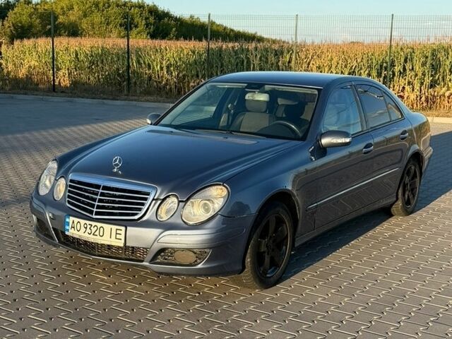 Синій Мерседес Е-Клас, об'ємом двигуна 2.69 л та пробігом 400 тис. км за 5300 $, фото 13 на Automoto.ua