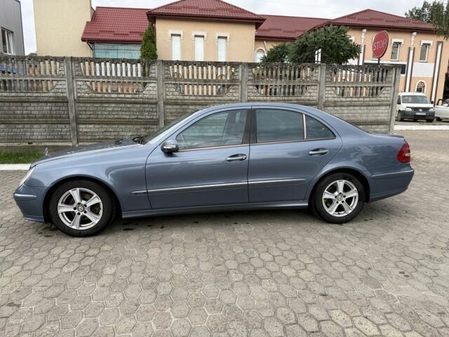 Синий Мерседес Е-Класс, объемом двигателя 2.7 л и пробегом 276 тыс. км за 3600 $, фото 5 на Automoto.ua