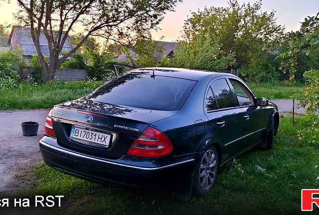 Синий Мерседес Е-Класс, объемом двигателя 1.8 л и пробегом 273 тыс. км за 6500 $, фото 7 на Automoto.ua