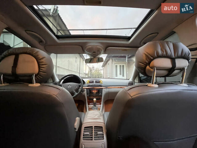 Синий Мерседес Е-Класс, объемом двигателя 2.1 л и пробегом 350 тыс. км за 5800 $, фото 16 на Automoto.ua