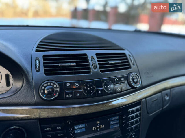 Синий Мерседес Е-Класс, объемом двигателя 2.7 л и пробегом 280 тыс. км за 5999 $, фото 18 на Automoto.ua