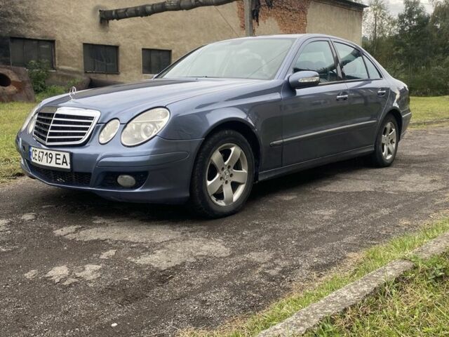 Синий Мерседес Е-Класс, объемом двигателя 2.7 л и пробегом 440 тыс. км за 4999 $, фото 2 на Automoto.ua