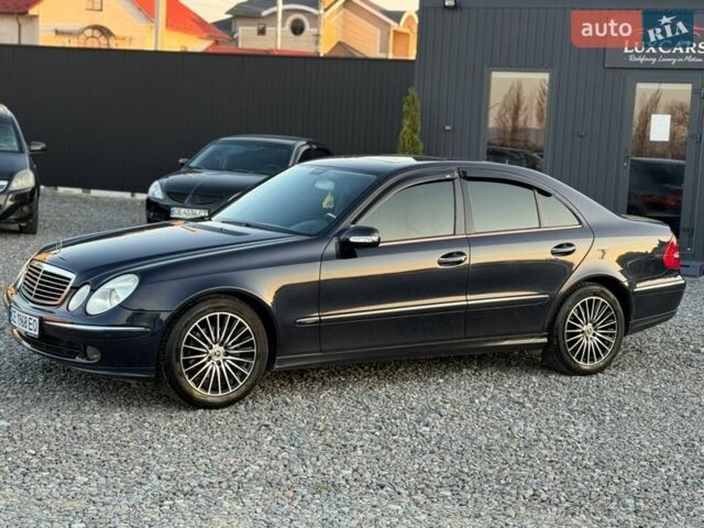 Синий Мерседес Е-Класс, объемом двигателя 2.69 л и пробегом 470 тыс. км за 6500 $, фото 17 на Automoto.ua