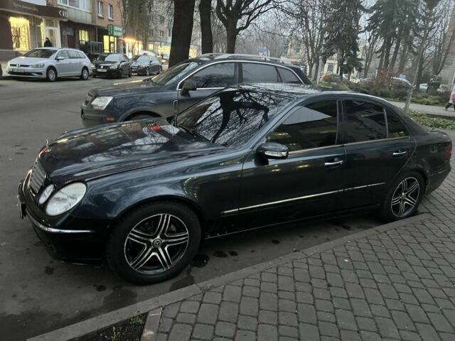Синій Мерседес Е-Клас, об'ємом двигуна 2.7 л та пробігом 395 тис. км за 3300 $, фото 8 на Automoto.ua