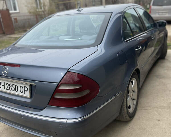 Синий Мерседес Е-Класс, объемом двигателя 2.2 л и пробегом 375 тыс. км за 6500 $, фото 20 на Automoto.ua