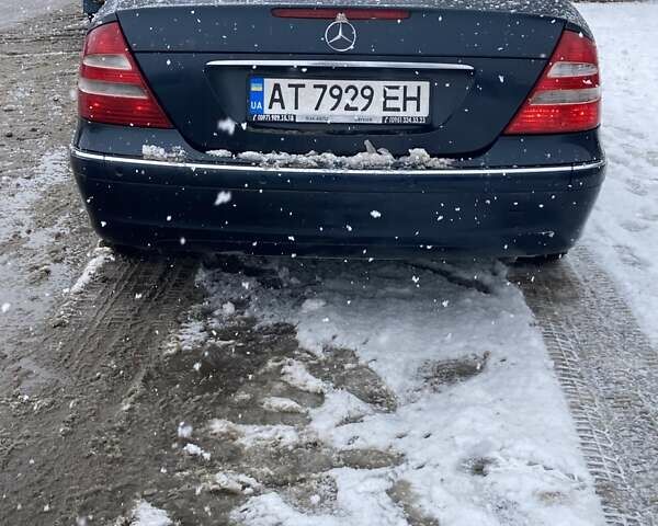 Синій Мерседес Е-Клас, об'ємом двигуна 3.2 л та пробігом 389 тис. км за 7500 $, фото 16 на Automoto.ua